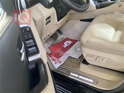 تۆیۆتا لاند کروزەر